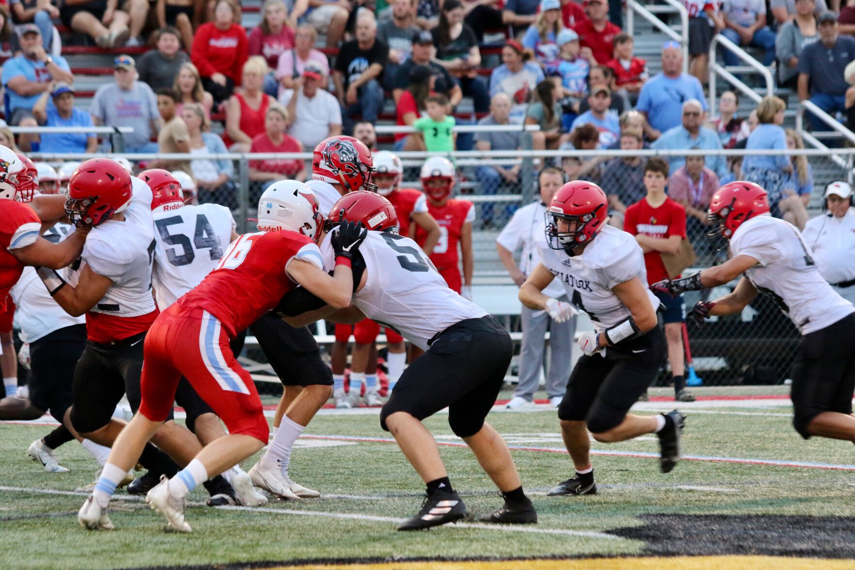 Skiatook football vs. Collinsville8.jpeg